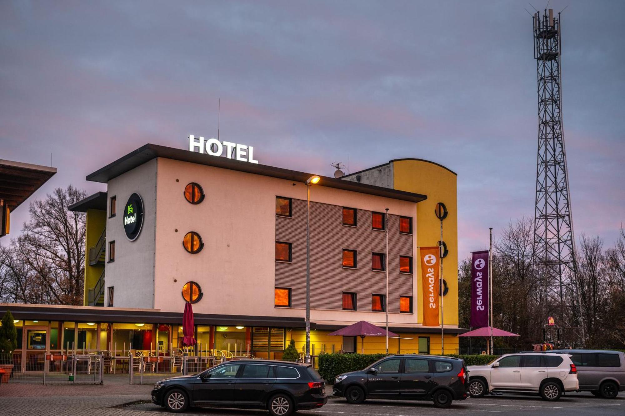 האם Hotel Rhynern Nord מראה חיצוני תמונה