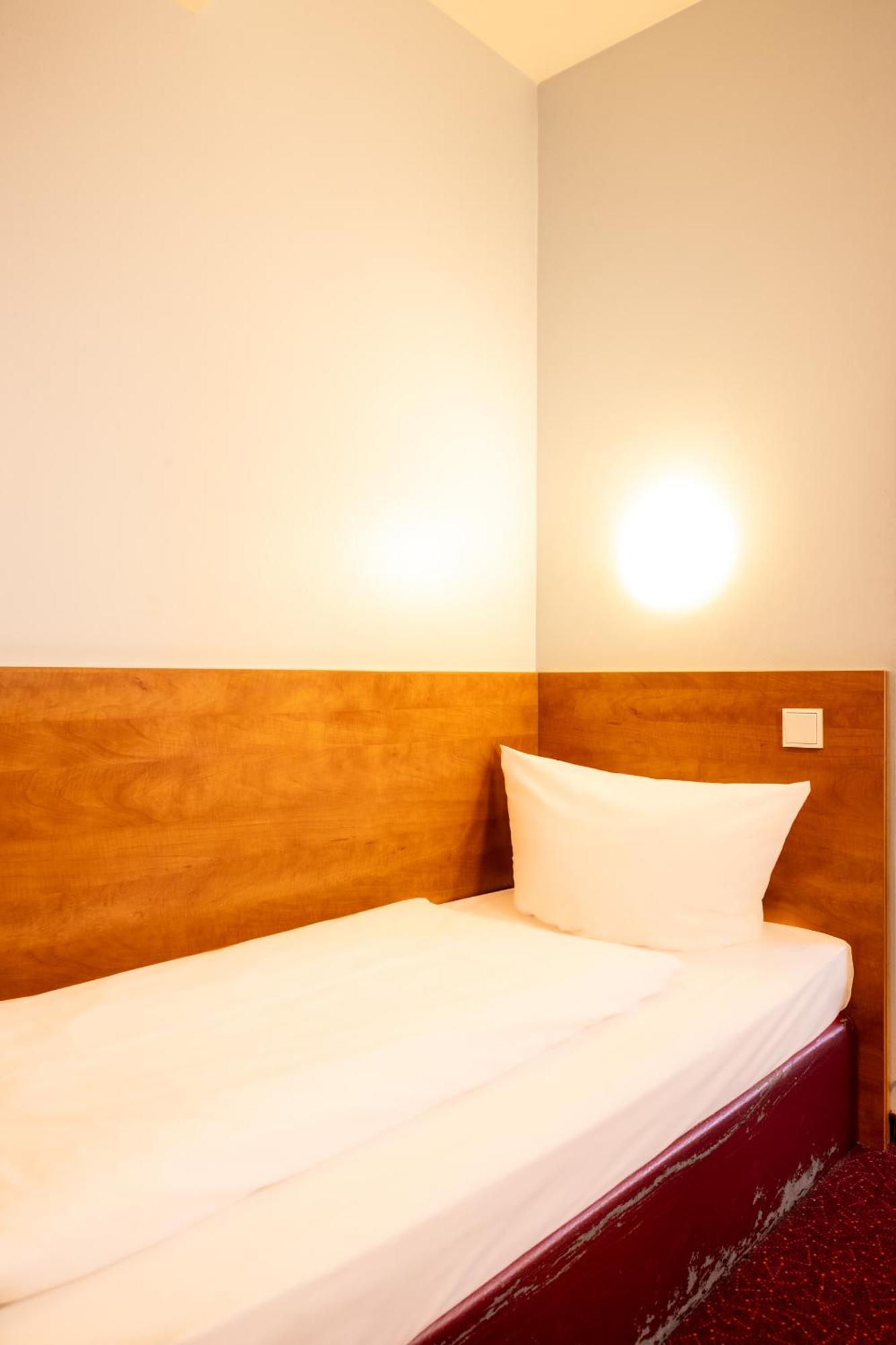 האם Hotel Rhynern Nord מראה חיצוני תמונה