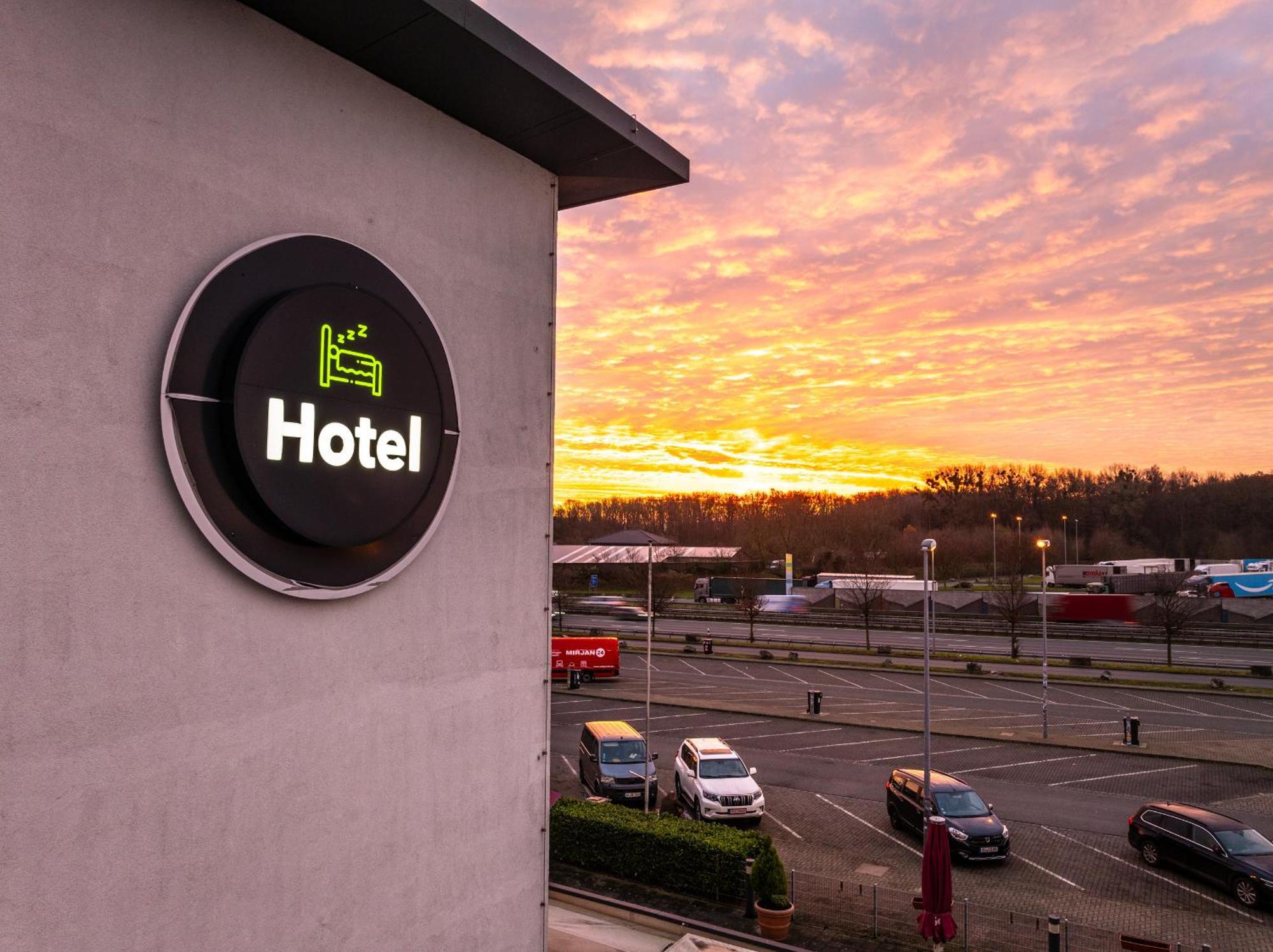 האם Hotel Rhynern Nord מראה חיצוני תמונה